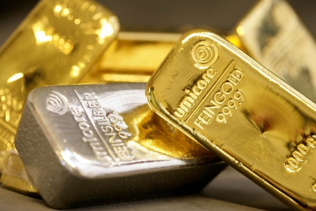 Россия собирает золотые запасы