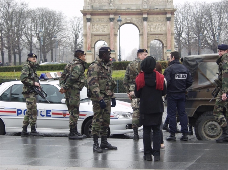 В Париже в редакции журнала Charlie Hebdo застрелены 11 человек