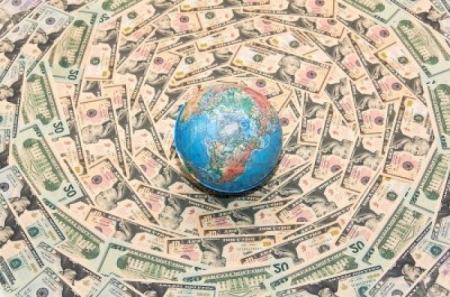 Новый налог на покупку валюты уже действует – есть ошибка в пользу населения