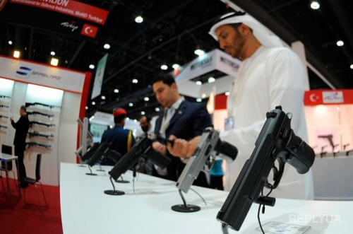 В Абу-Даби проходит самая масштабная выставка оружия