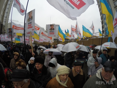 В Киеве поддержали Надю Савченко