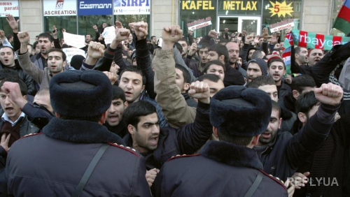 Азербайджанцы протестуют против повышения цен