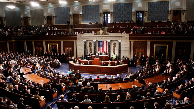 Конгресс США проголосовал за поставки оружия в Украину