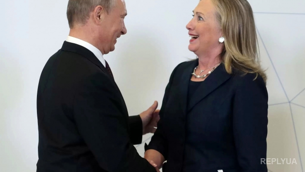 Фонд Клинтонов пытается откреститься от связи с РФ, но как-то вяло