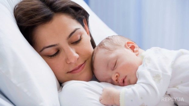 Украина оказалась в седьмом десятке списка лучших стран для материнства