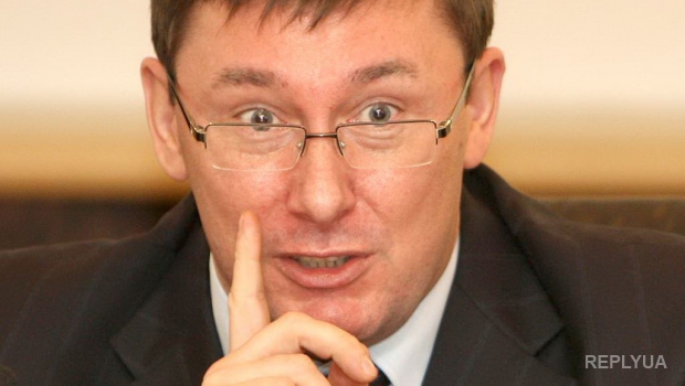 Луценко не подпишет прошение об отставке Авакова
