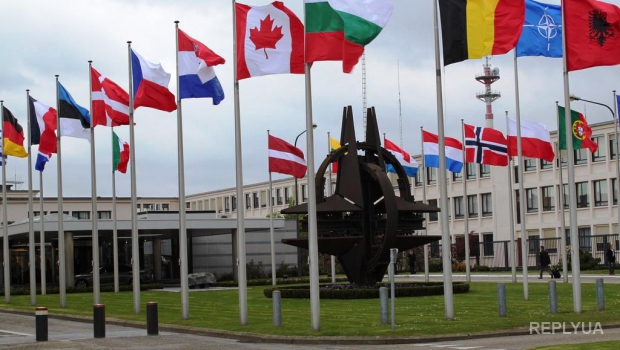 В НАТО Украину: похвалили, поругали, порекомендовали