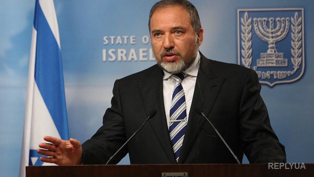 Глава МИД Израиля Либерман отказался работать в новом правительстве