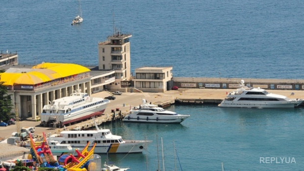 Кабмин вычеркнул крымские порты из списка открытых для иностранных судов
