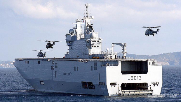 Оба вертолетоносца типа Мистраль прошли испытания и уже стоят в бухте Феноэ