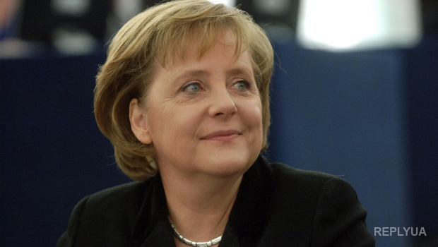 Эксперт пояснил, почему статья Меркель взволновала Кремль