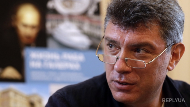 В России на сайте памяти Немцова собирают коллективные подписи