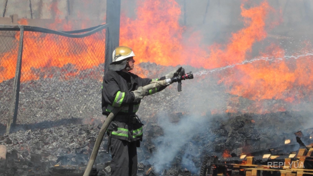 Тяжелые последствия пожара близ Василькова