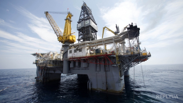 Нефть начинает расти из-за проблем с Грецией