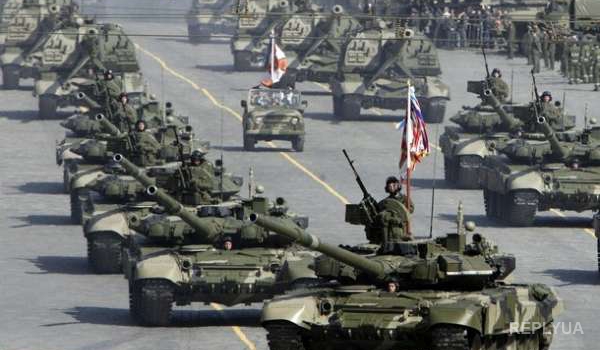 Террористы продолжают стягивать танки к Донецку