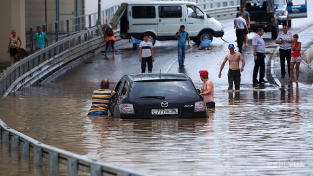 Циклон, затопивший Сочи и Адлер, движется в Украину