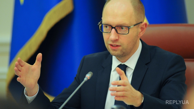 Яценюк пообещал лично сдать ГПУ друзей-коррупционеров