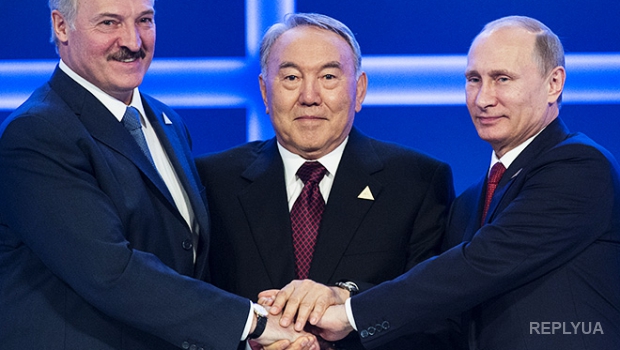 Пионтковский рассказал, как Лукашенко и Назарбаев обманывают Путина