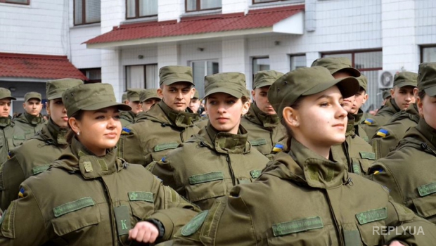 Мобилизация в Киеве: власти пообещали, что все уклонисты пойдут служить и даже девушки