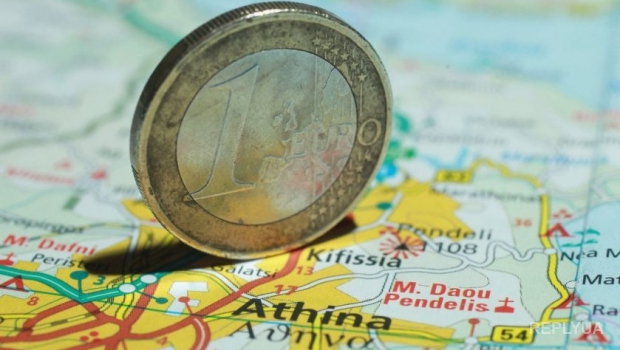 Греция в страшном ожидании: евро дешевеет, котировки падают в Китае и Европе