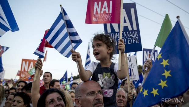 Министр финансов Греции: Европа не позволит Афинам пойти на дно
