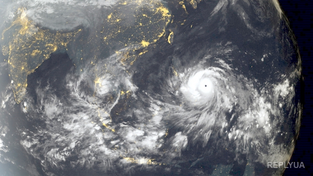 На восток Китая приближается мощный тайфун