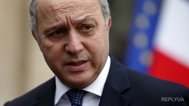 Французы осудили парламентариев, отправившихся в Крым