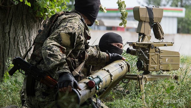 Ситуация на Донбассе: группа боевиков попыталась расправиться с военными недалеко от Счастья