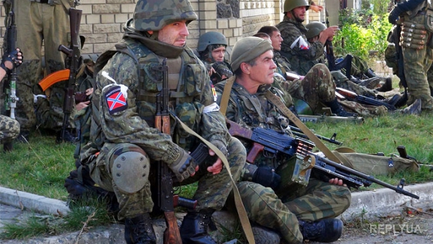 Зона АТО: обстреляны населенные пункты вблизи Донецка