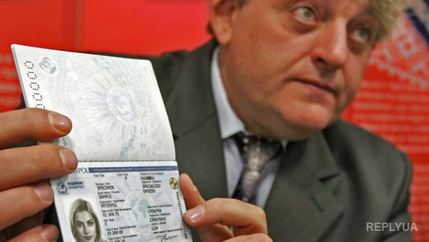 В Крыму выдают биометрические паспорта