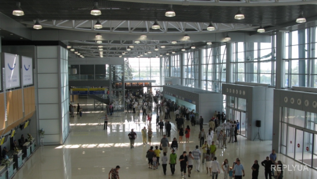 Харьковский аэропорт остался без пассажиров