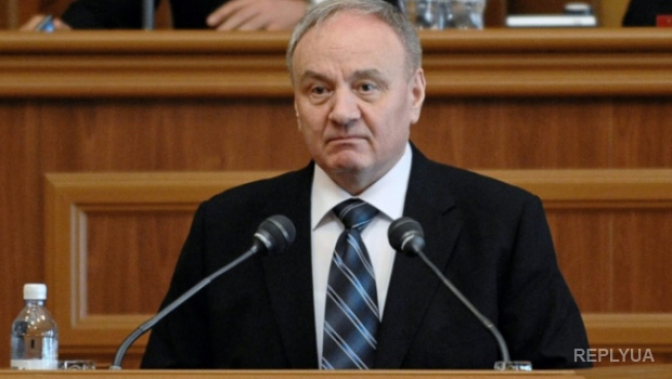 Президент Молдовы отказался выполнять требования митингующих