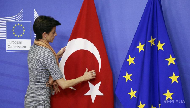 Турция согласилась с решением Евросоюза по мигрантам