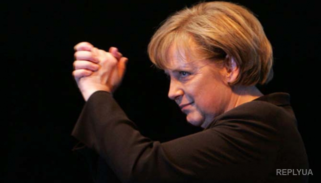Портников: Вместо традиционного открытия российско-немецкого форума Меркель общалась с Яценюком
