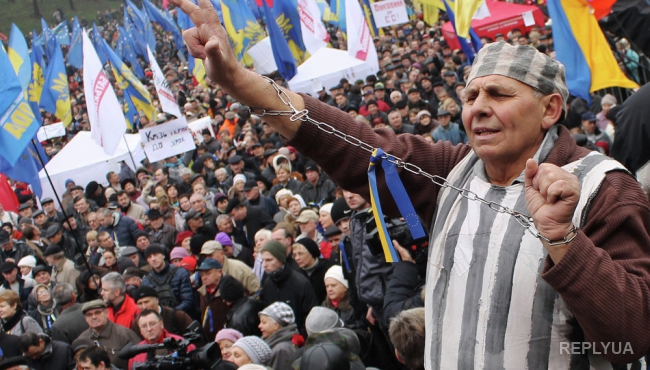 Свобода собраний по-украински: опасность и для митингующих, и для силовиков