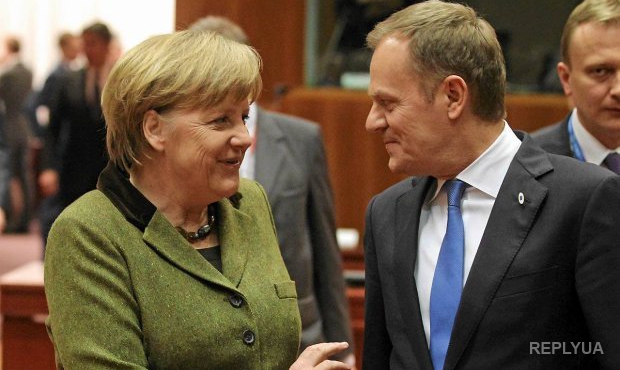 Туск призвал Меркель одуматься и вести себя как лидер