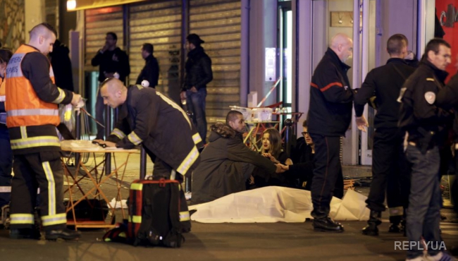 В Париже опознали больше ста тел жертв теракта