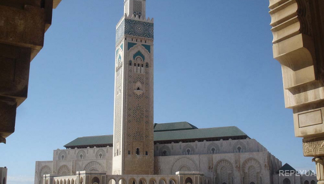 Власти Франции закрывают мечети по всей стране