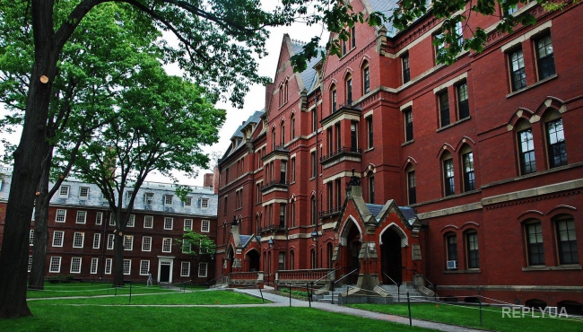 В Гарварде заложена бомба