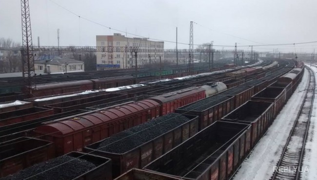 Джемилев: Россия ответила на остановку подачи электроэнергии в Крым прекращением поставок угля
