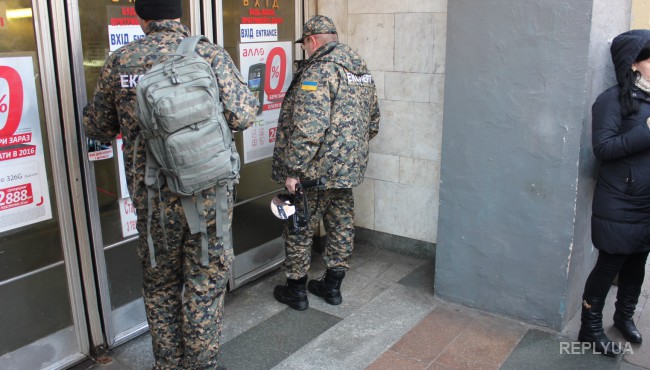 Со станции Киева «Золотые ворота» эвакуированы пассажиры из-за минирования – фото