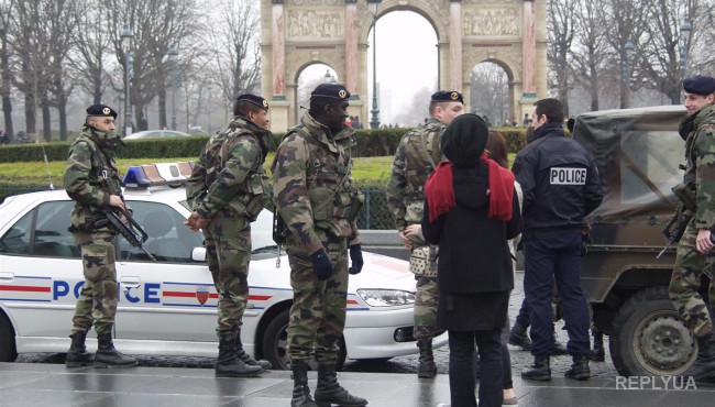 В Париже усилены меры безопасности в связи с предстоящим саммитом