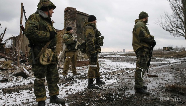 Горловка и Донецк снова под обстрелами боевиков