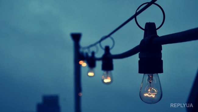 В Крыму говорят об «избытках» электроэнергии, а люди остаются без света