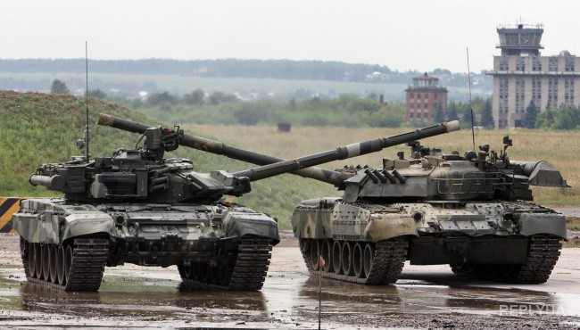 На границу Украины Путин отправил новые танки