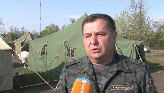 Министр обороны побывал в Центре реабилитации для бойцов АТО