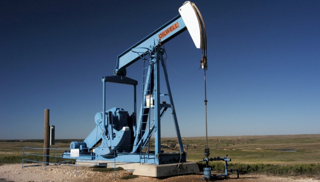 Эксперт: не нужно надеяться, что падение стоимости нефти положительно отразится на Украине