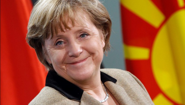 Премьер-министр Баварии потребовал от Меркель закрыть границы