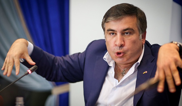 Саакашвили посоветовал Украине, идущей в Европу, плыть в другом направлении