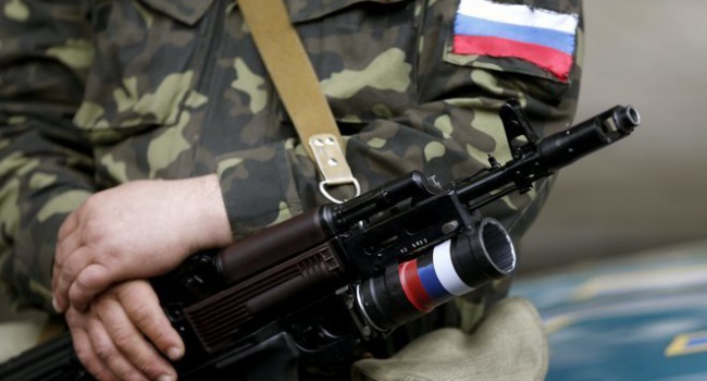 Бондаренко: Террористы стягивают силы к линии фронта, а «патриоты» собираются сбрасывать власть